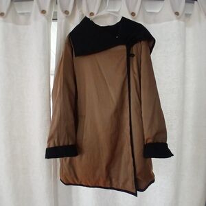 Mycra Pac One reversible travel jacket. Gold/Black Sz 1-S/M (10/12)